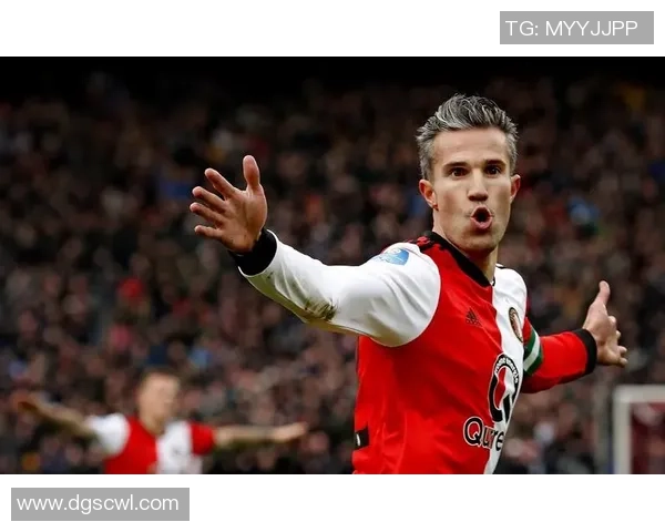 荷兰足球明星范佩西的辉煌职业生涯与传奇故事探秘