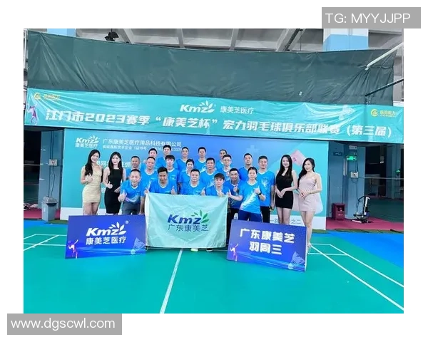 重庆羽毛球队以71分稳居锦标赛积分榜首位展现强劲实力 重庆羽毛球队以71分稳居锦标赛积分榜首位展现强劲实力