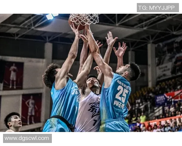 赛后分析：杭州篮球队与深圳篮球队的战术对决与启示